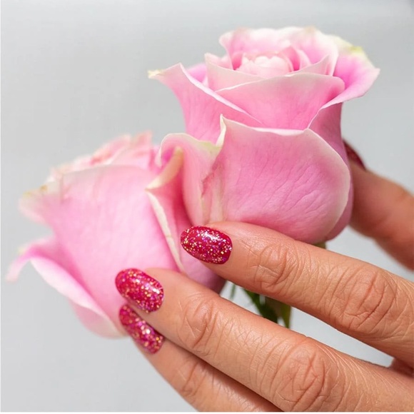 *Retired* Color Street: Chile It Cool | Red Glitter Fuchsia Pink Gold Fall Party - Picture 5 of 12